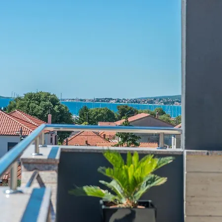 View Biograd *