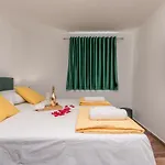 公寓 View Biograd 比奥格勒·纳·莫鲁