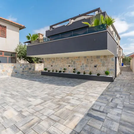 View Biograd Apartment *